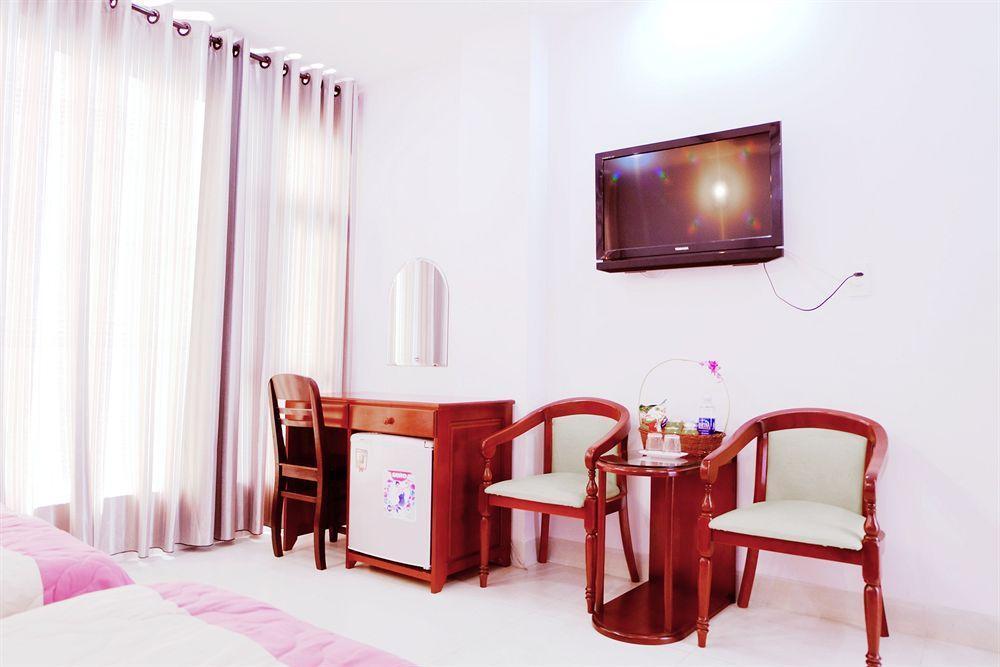 Fulmar Hotel Da Nang Exterior photo