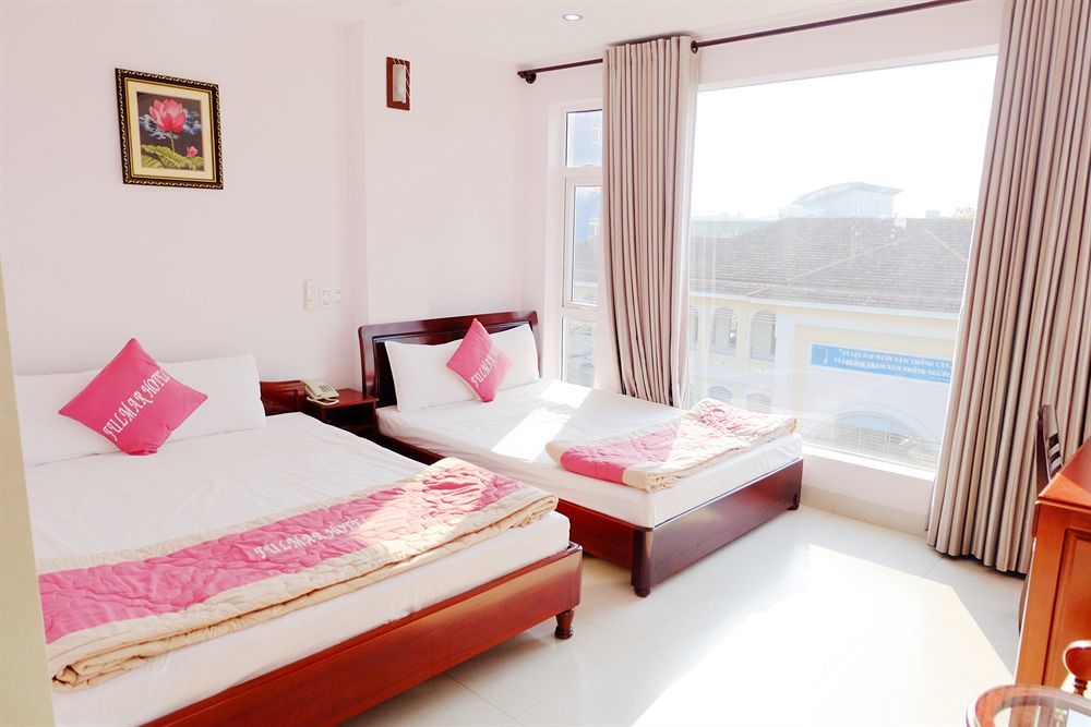 Fulmar Hotel Da Nang Exterior photo
