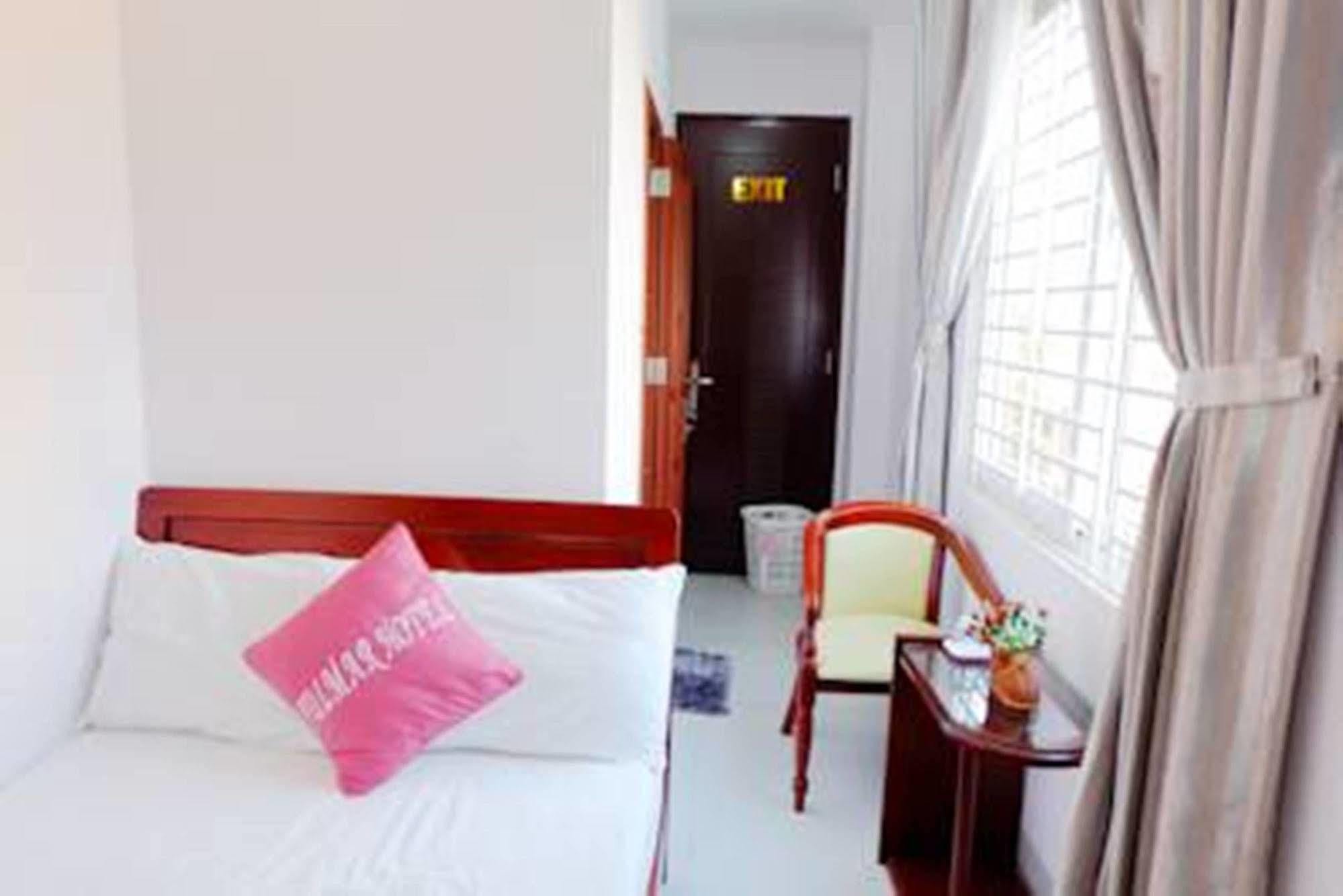 Fulmar Hotel Da Nang Exterior photo