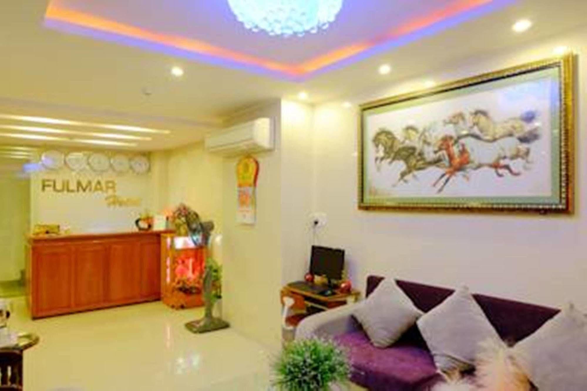 Fulmar Hotel Da Nang Exterior photo