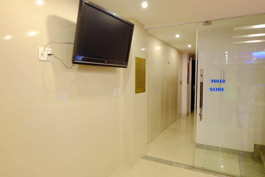 Fulmar Hotel Da Nang Exterior photo